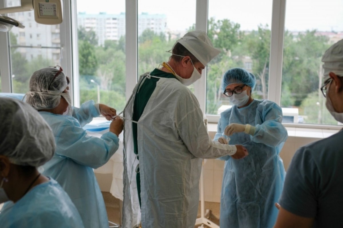    Астраханские онкохирурги провели пациентке эвисцирацию малого таза