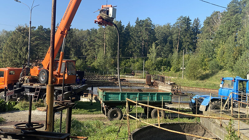 ▲ Механическая очистка. Сюда поступают все стоки города
