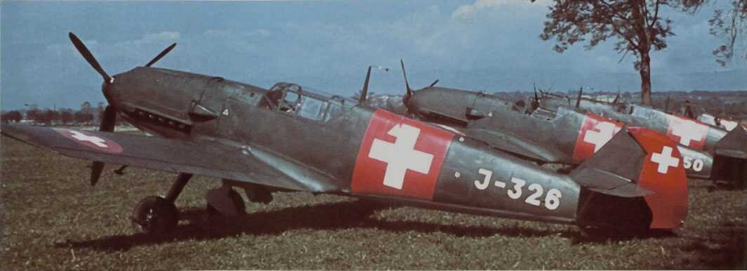Немецкие Messerschmitt Bf.109E-3 швейцарских ВВС. Фото: warbirdphotographs.com
