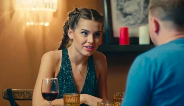 Дарья Клюкина в роли Карины в т/с «Улица» (77-я серия)