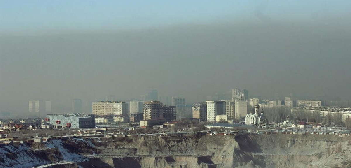 СМОГ В БИШКЕКЕ. ФОТО С САЙТА KG.AKIPRESS.ORG
