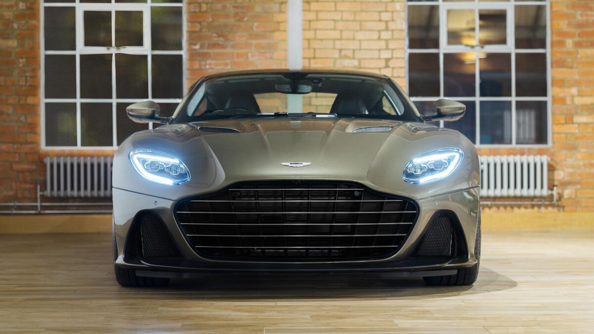 Aston Martin снова взялся за Джеймса Бонда | Motorius | Дзен