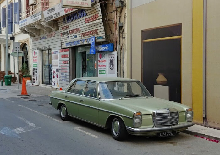 Фото не мое, но машина точно, как у меня такси было. Колоритно)