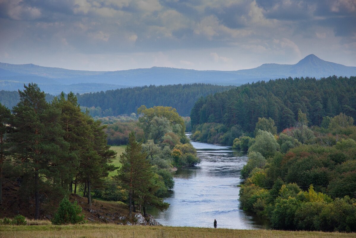 Арский камень слева