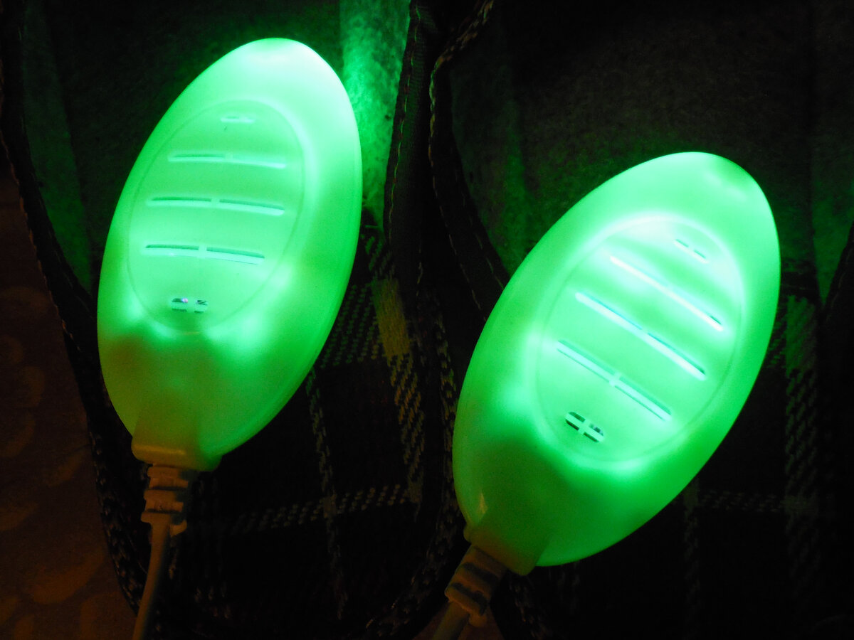 Смотрится в темноте очень интригующе!