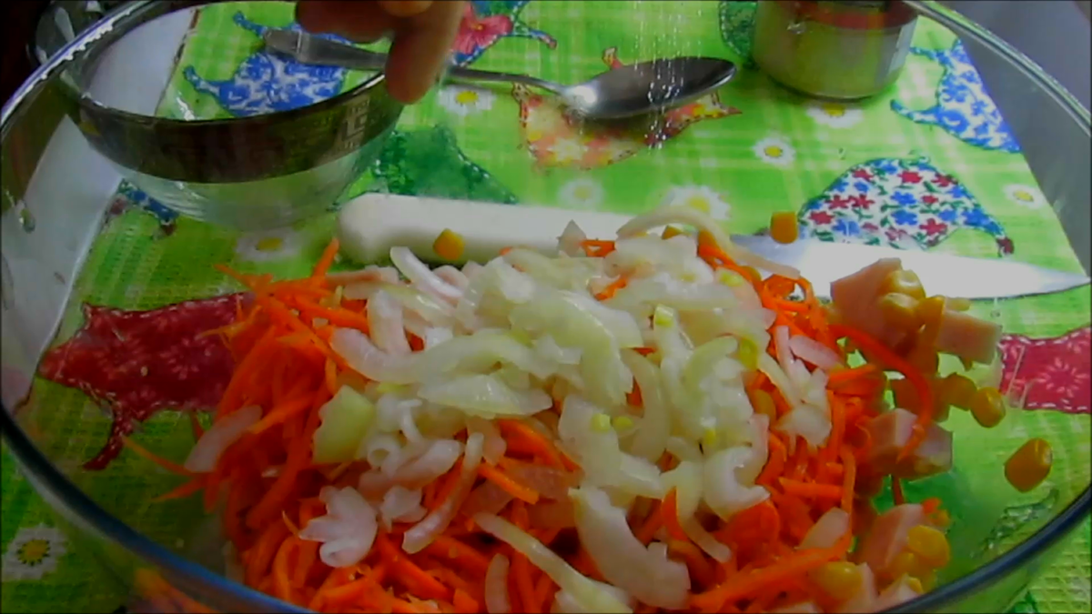Салат карусель с корейской морковью