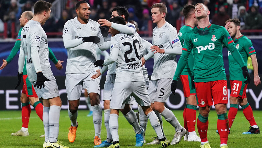 Поражение Локомотива от Байера 0:2