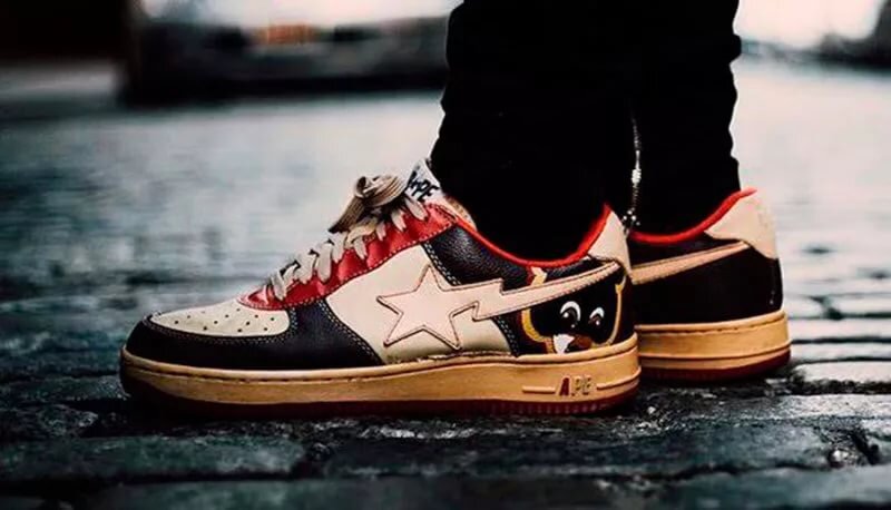Kanye West x Bape "Dropout Bear Bapesta" 2006 г.