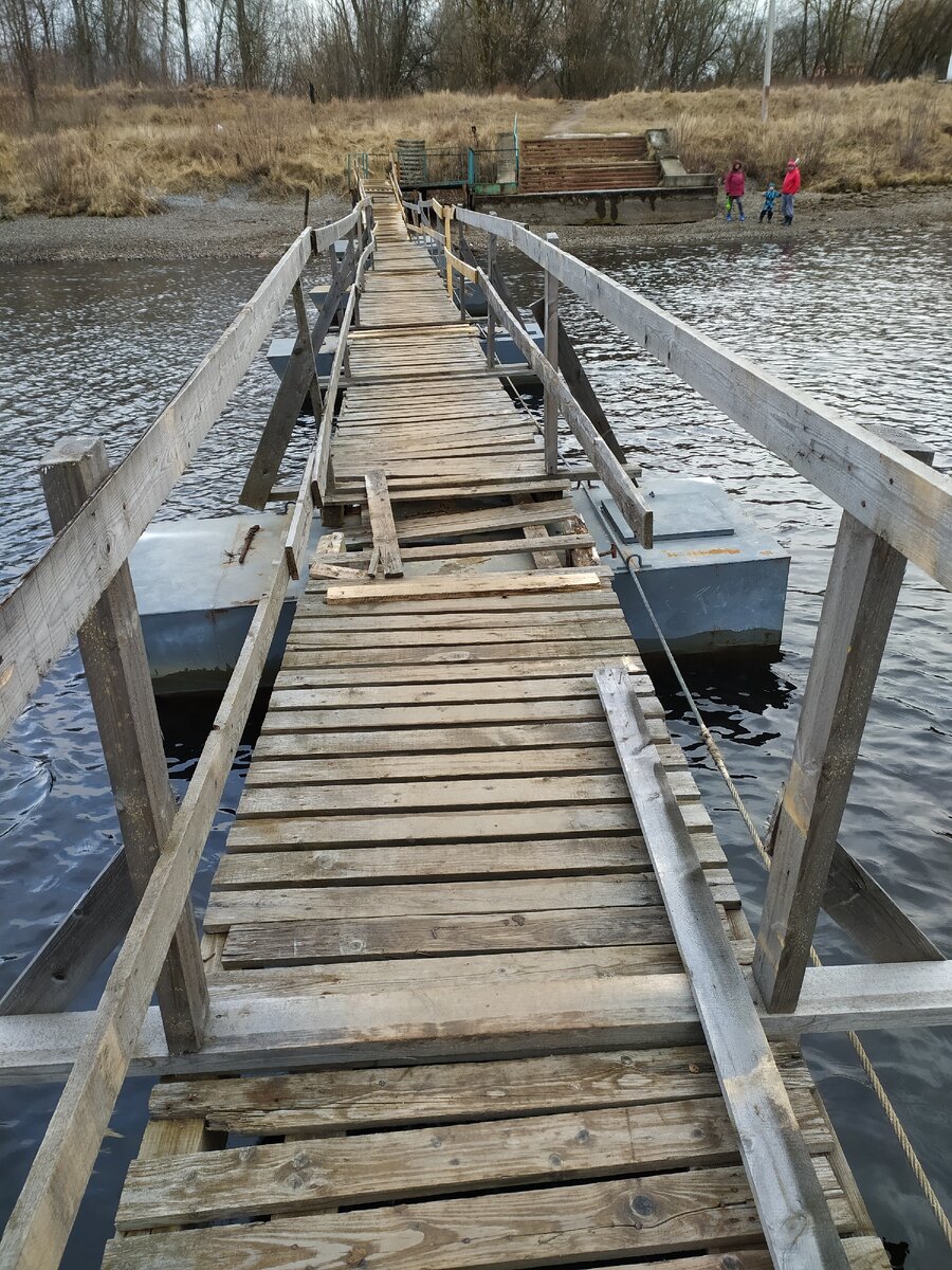 Переправа через канал им. Москвы