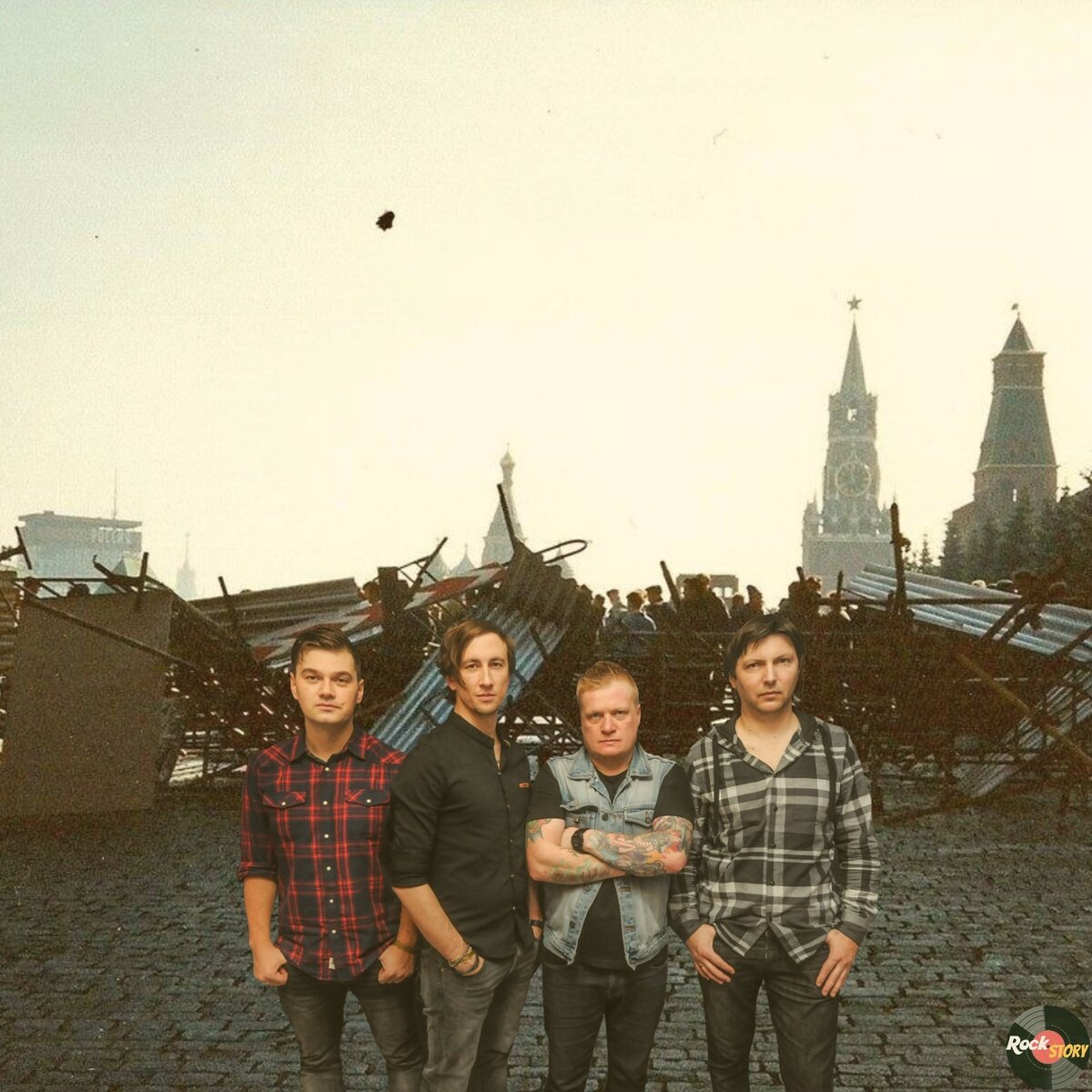 На фотографии: участники группы Lumen