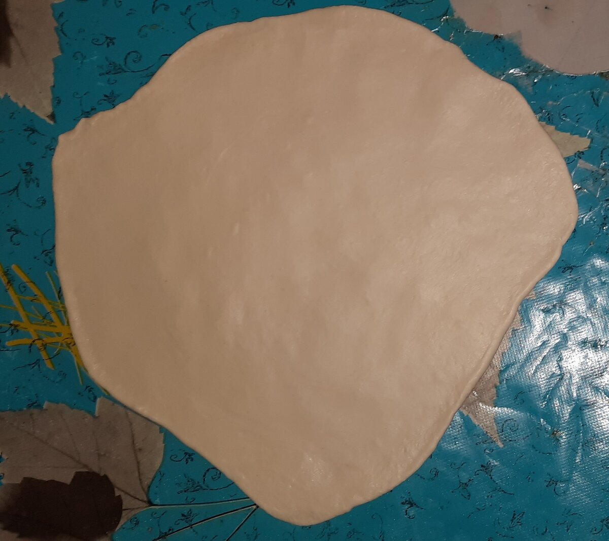 Раскатать его в лепёшку.