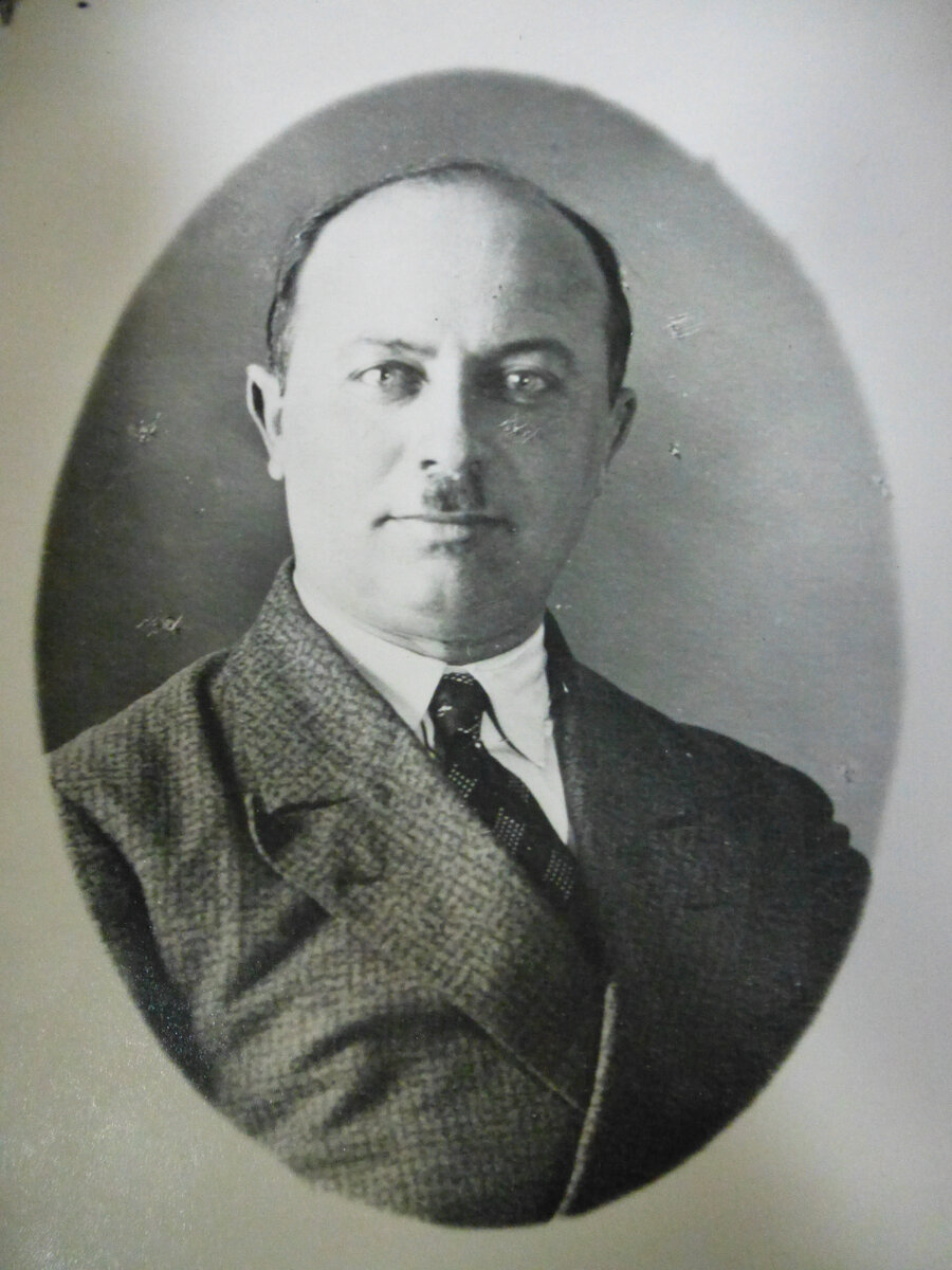 Гольтберг Иосиф Данилович.