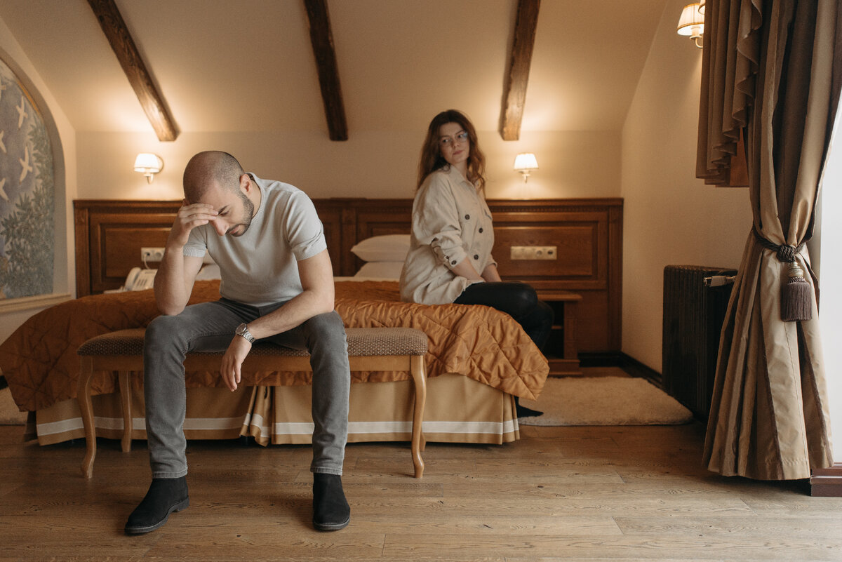 Люди приходят к мысли, что не подходят друг другу, постепенно. Фото автора Pavel Danilyuk: Pexels.