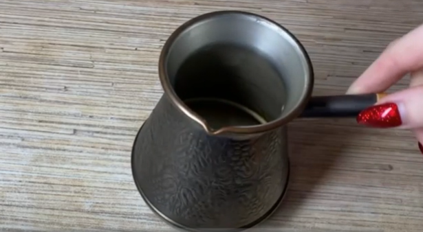 узкое горлышко турки