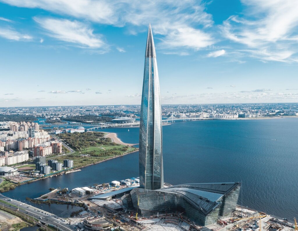 Ул лахта 2. Лахта-центр в Санкт-Петербурге. Башня Газпрома в Санкт-Петербурге. Газпром Лахта центр. Небоскрёб Газпрома в Санкт-Петербурге.