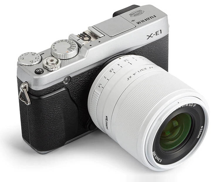 Limited Edition White Viltrox AF 23mm F1.4 XF на Fujifilm X-E1