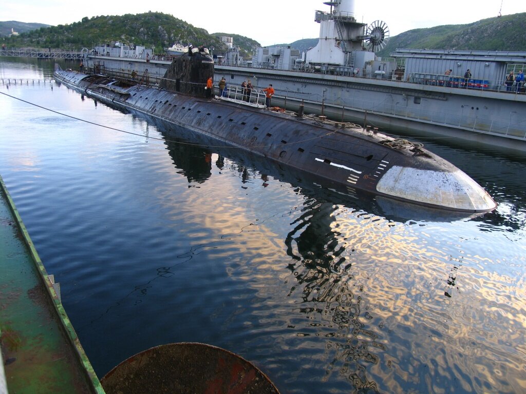 Атомная подводная лодка Ленинский комсомол