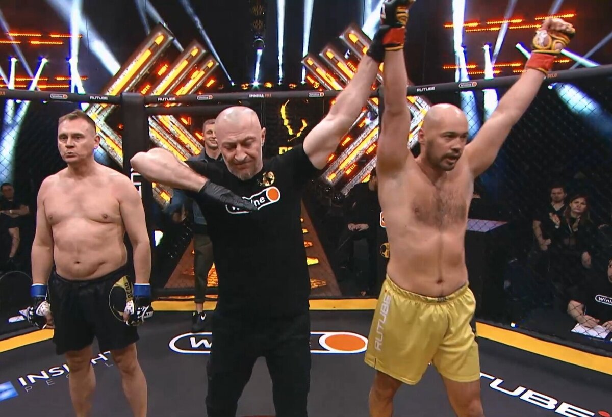 Правое дело бои. Андрей Черкасов бой. Черкасов MMA Андрей. Андрей Черкасов бой ММА. Денис Черкасов ММА.