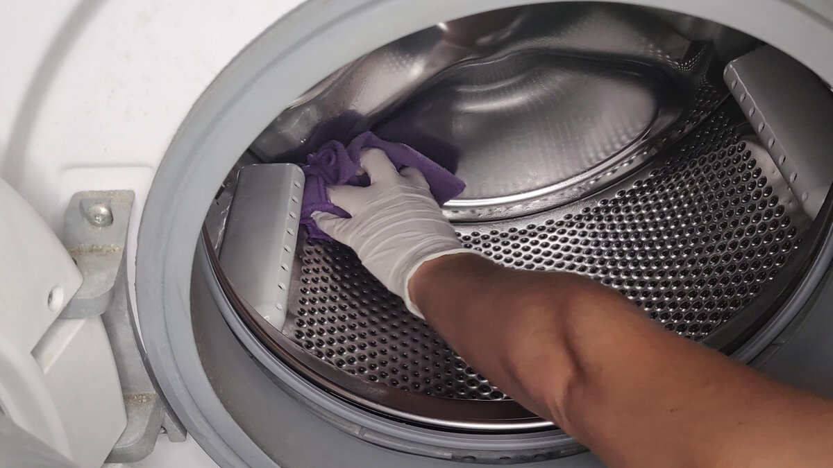Как очистить стиральную машинку от запаха. Очистить стиральную машинку от шерсти. Как почистить стиральную машину от запаха. Как почистить стиральную машину от запаха и грязи в домашних условиях. Стиральная резинка много.