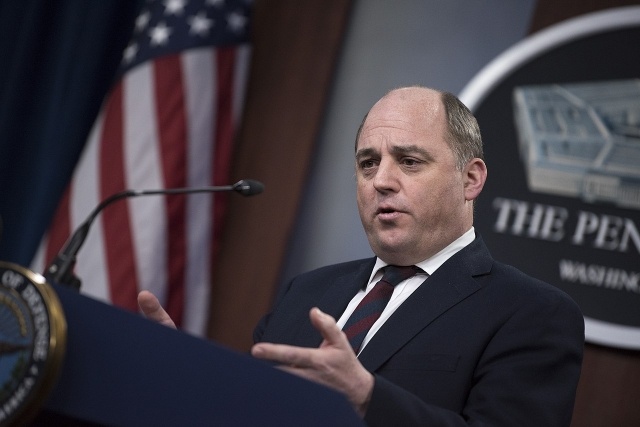    Бен Уоллес (cc) U.S. Secretary of Defense