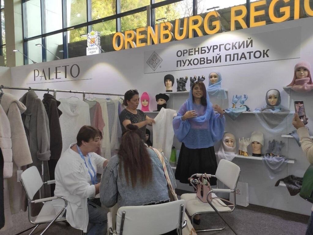    Предприятия легкой промышленности из Оренбурга представили свою продукцию в Узбекистане