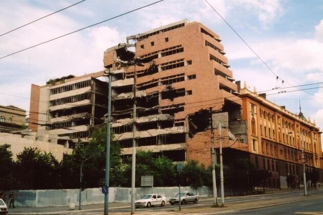   Последствия бомбардировки. Белград (cc) Not home