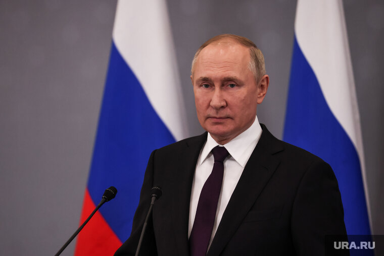    Президент России Владимир Путин наградил главврача Областного лечебно-реабилитационного центра