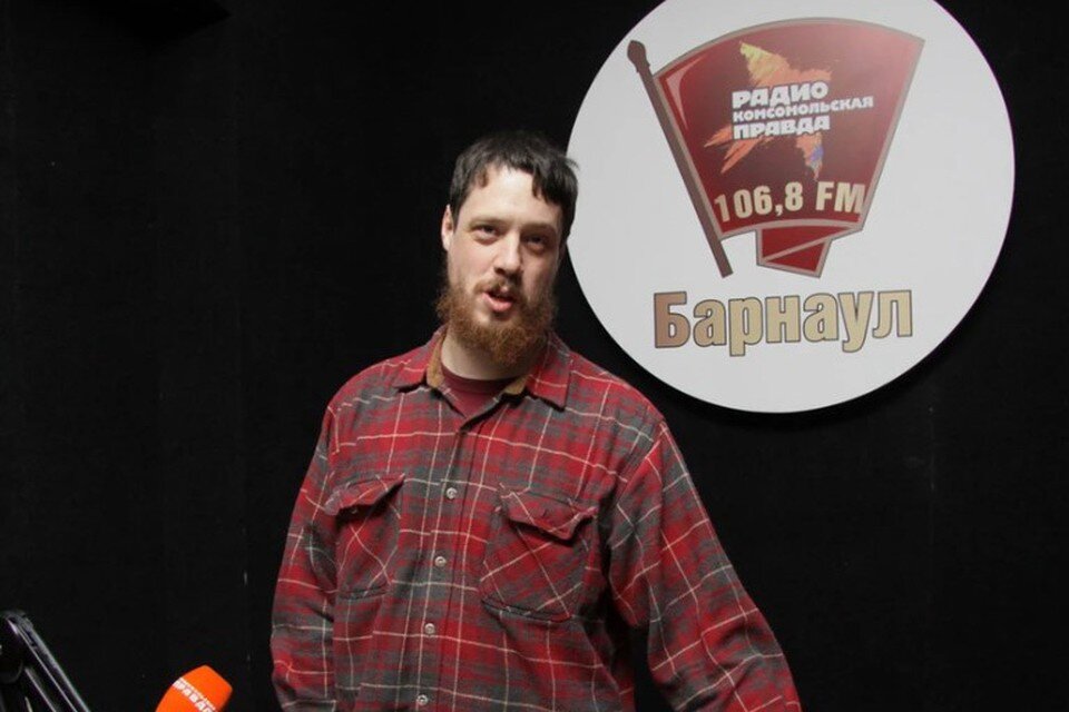     Сам Джастас на связь пока не выходит Олег УКЛАДОВ