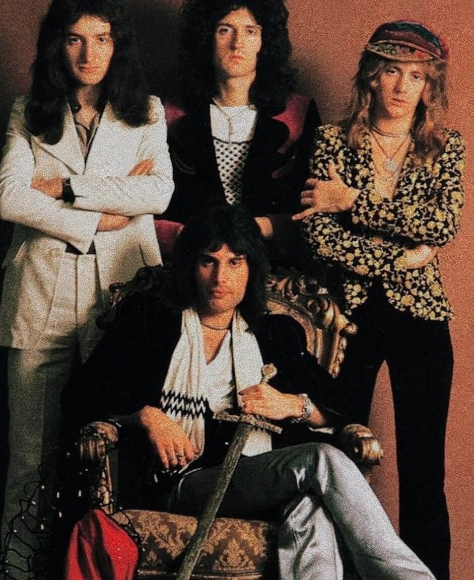 Queen band. Группа Квин 1970. Группа Квин в молодости. Квин группа 1973. Группа Queen 70s.