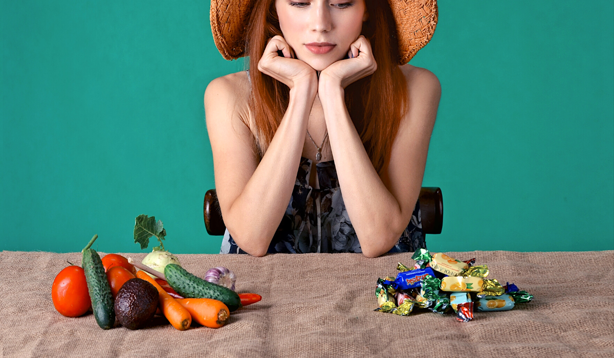 Жизнь же делится на черное и белое же. Либо ешь конфетки на все калории, либо учишся обходиться минимальными рекомендованными калориями. Тертьего не дано же, да?