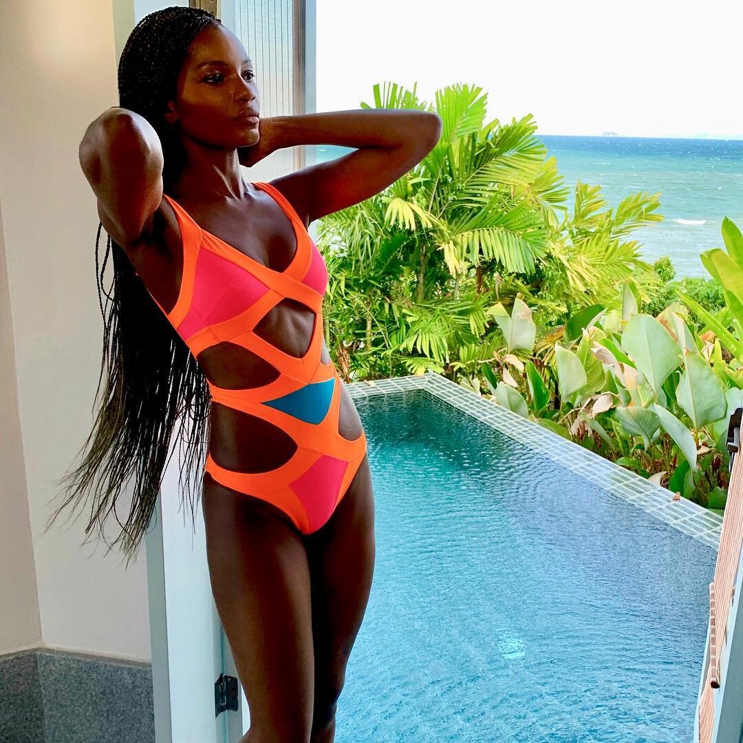 Агбани Дарего "Мисс мира" (2001).