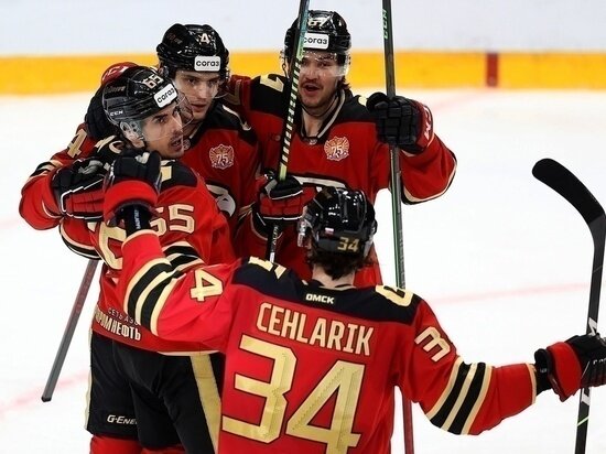     ИГРОКИ «АВАНГАРДА». ФОТО: ХК «АВАНГАРД»