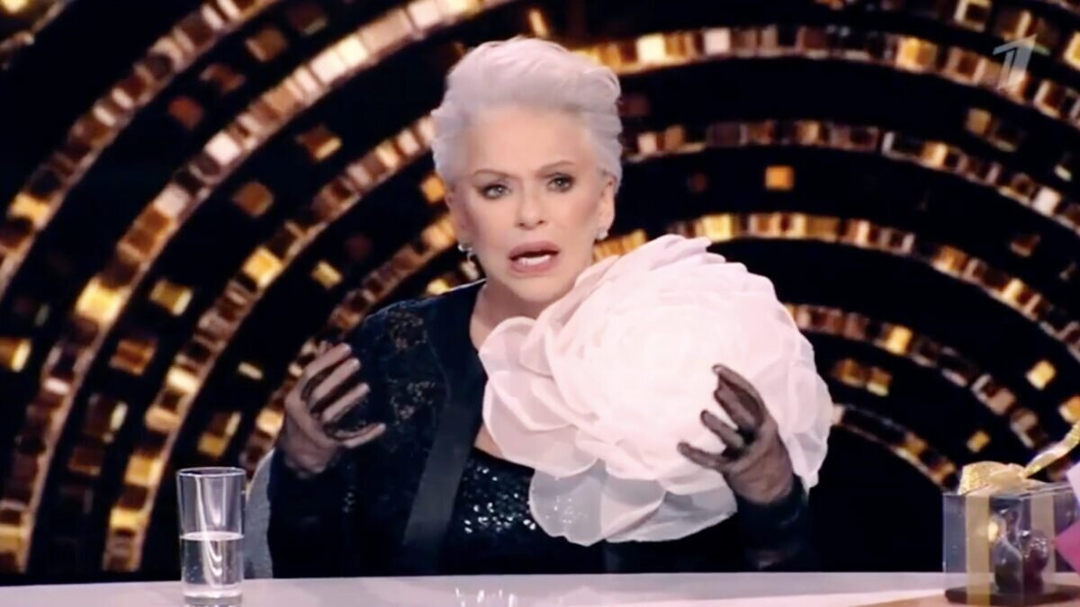    Ирина Понаровская. Кадр с шоу «Сегодня вечером» Ольга Петрова