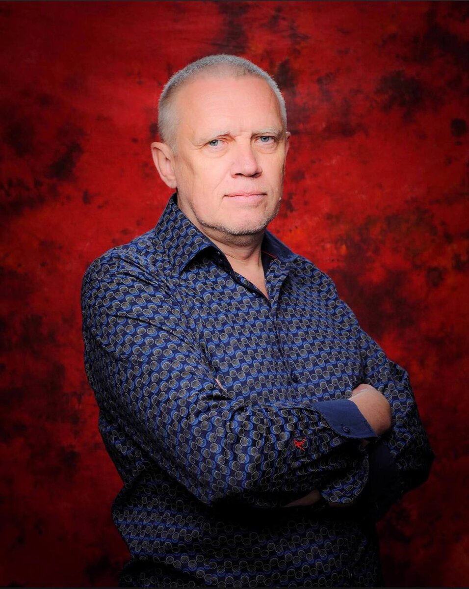 Александр