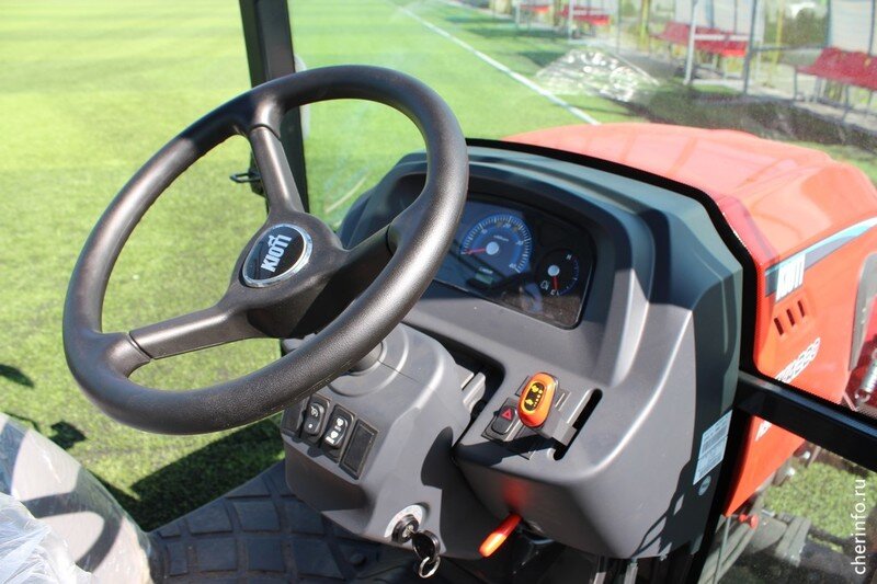    Водители будут соревноваться в субботу, 18 марта, на площадке у Ледового дворца. Состязания механизаторов - один из этапов Всероссийских сельских игр, которые пройдут в Череповце.