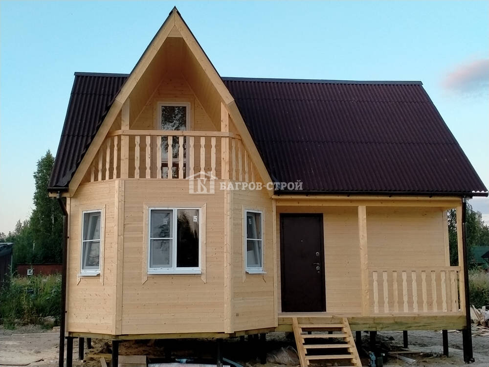 Фото построенного дома. Отделка в конце карусели