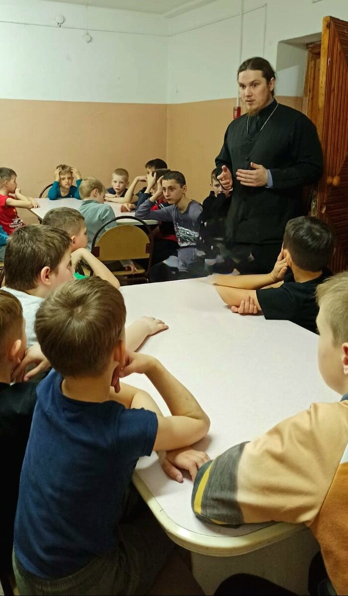 Объясняю тему урока🧑‍🎓👩‍🎓