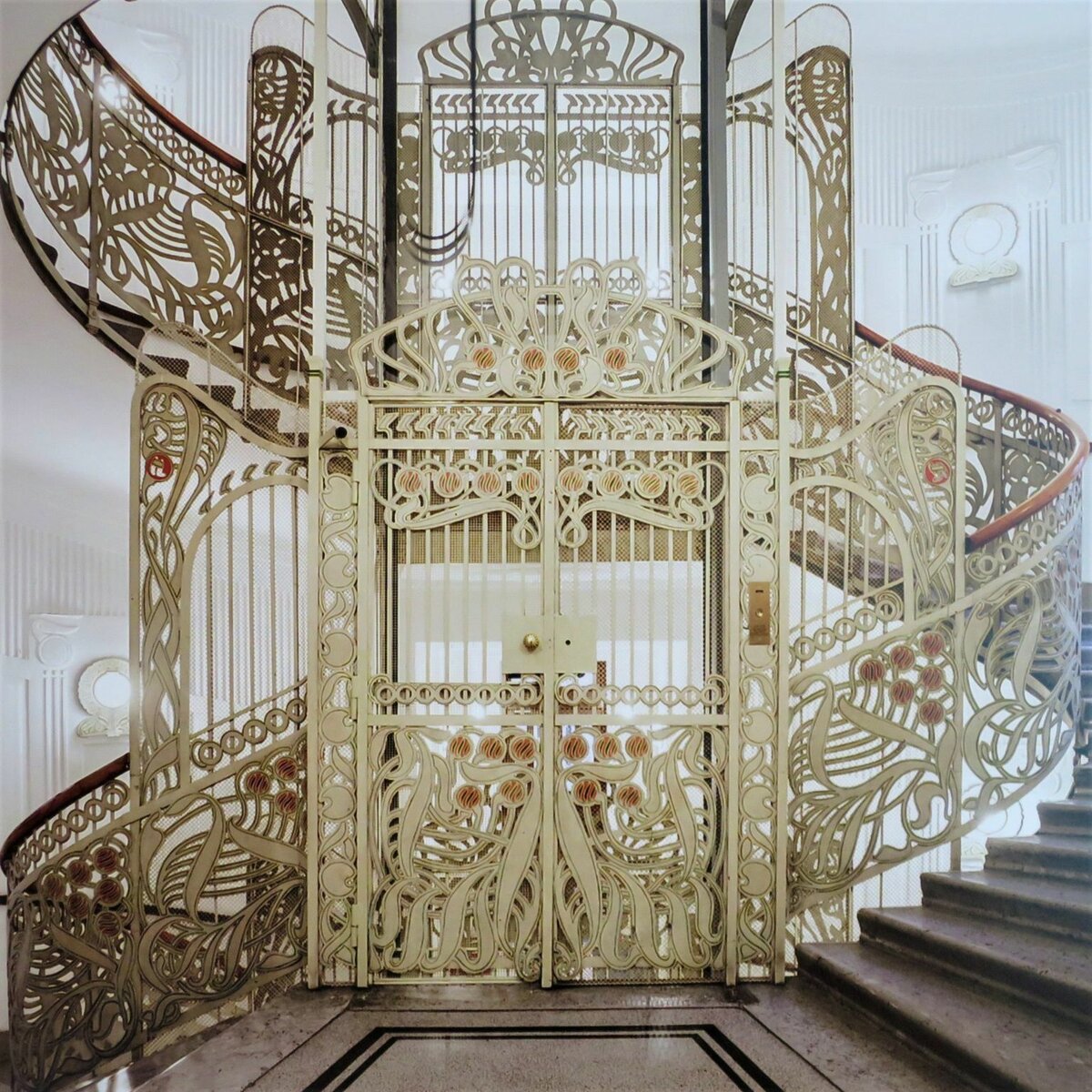 �������� � �����������. ���� art.nouveau.world