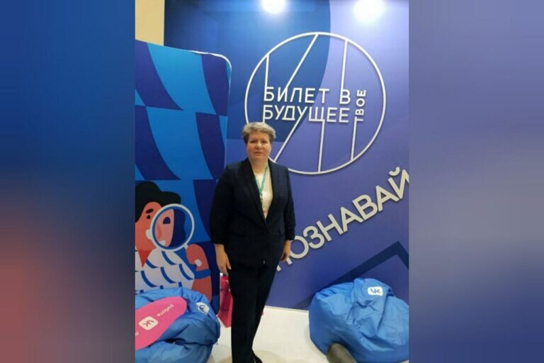    Педагог из Оренбуржья принимает участие во Всероссийском профориентационном фестивале Андрей Севостьянов