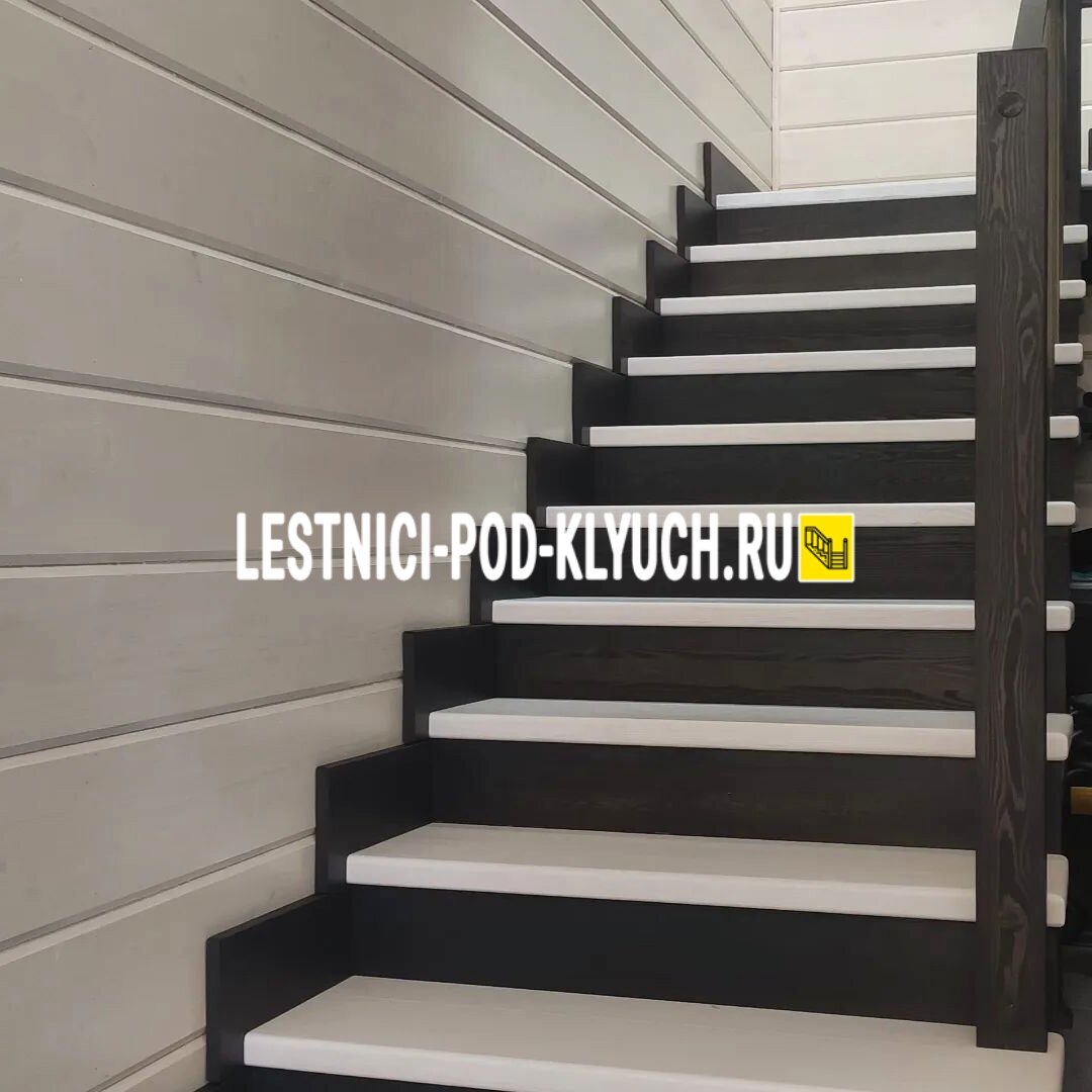Принимаем звонки: пн-вс с 8:00 до 21:00 (+7 499 490-72-90). Электронная почта: info@lestnici-pod-klyuch.ru 