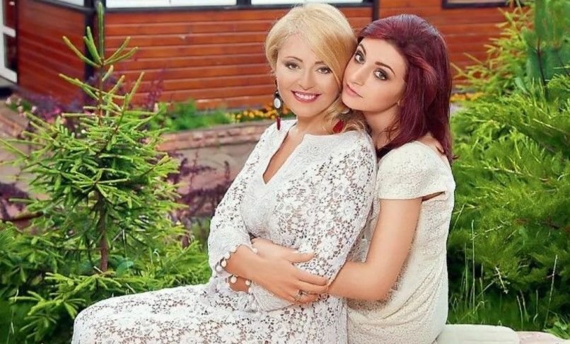 Анжелика варум биография дети фото Звезды, оставившие карьеру ради семьи: Арбузова, Алсу, Варум и другие звезды Вре