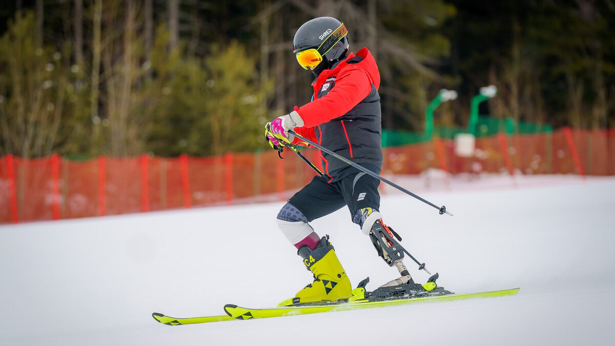    На сноуборд можно встать и на протезе - это доказали в Югре