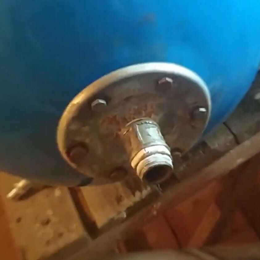 Ремонт гидроаккумулятора / Ремонт расширительного бака