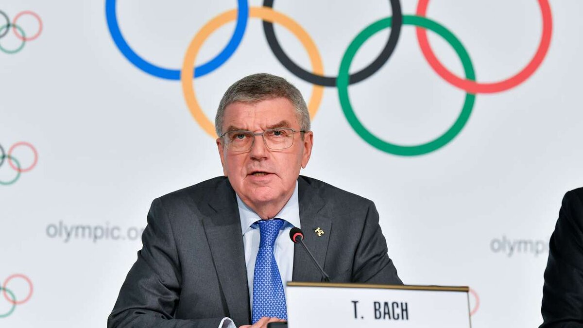    Глава МОК призвал вернуть россиян на международные соревнования
