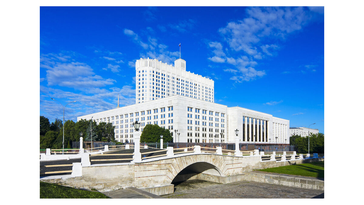    Дом правительства РФ© fotolia.com / OlegDoroshin