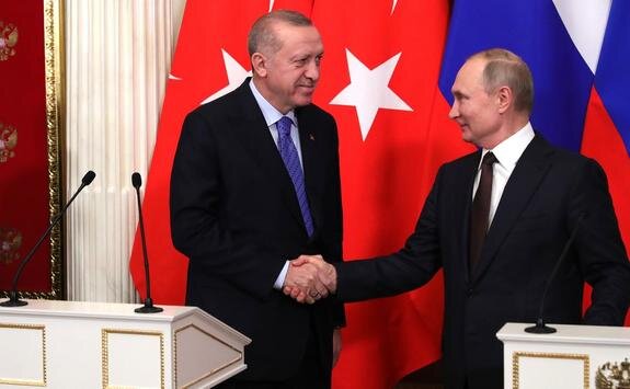    Президент России Владимир Путин и глава Турции Реджеп Эрдоган, Kremlin Pool / globallookpress.com