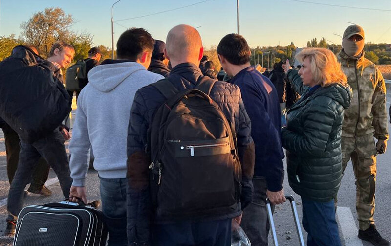 обмен пленными 08. обмен пленными 08. военнопленные рф на украине. обмен пленными на украине.