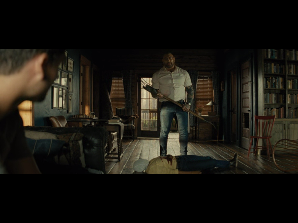 Стук в хижине трейлер. Стук в хижине трейлер. Стук в хижине 2023. Стук в хижине трейлер. Найт секьюрити хоррор.