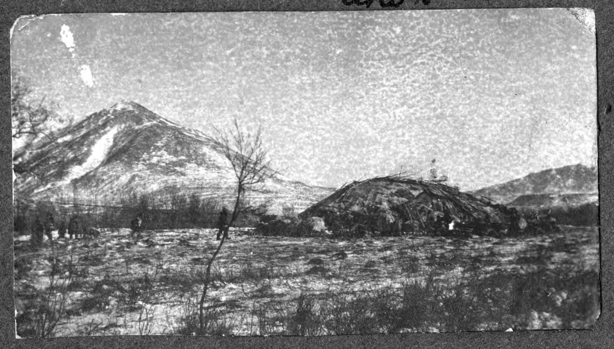 Фотограф: Иван Ларин, 1910 г. 