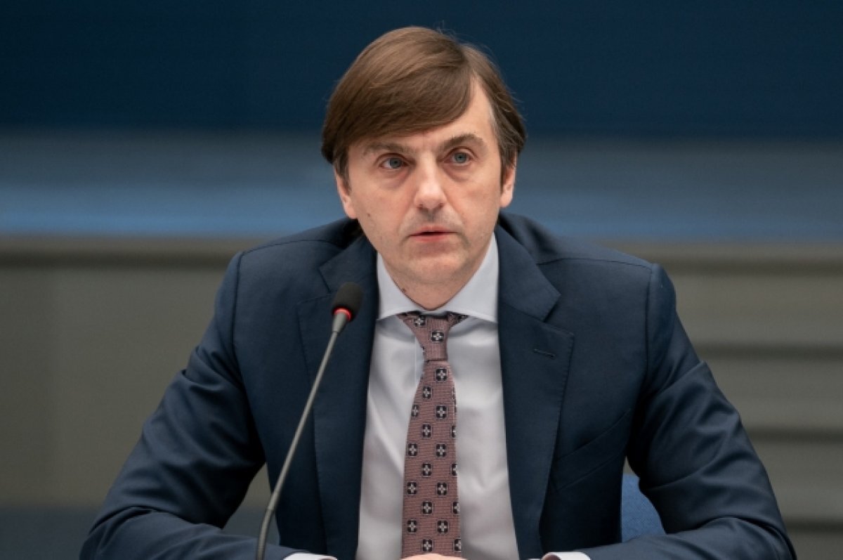 Рос ш. Кравцов министр образования.